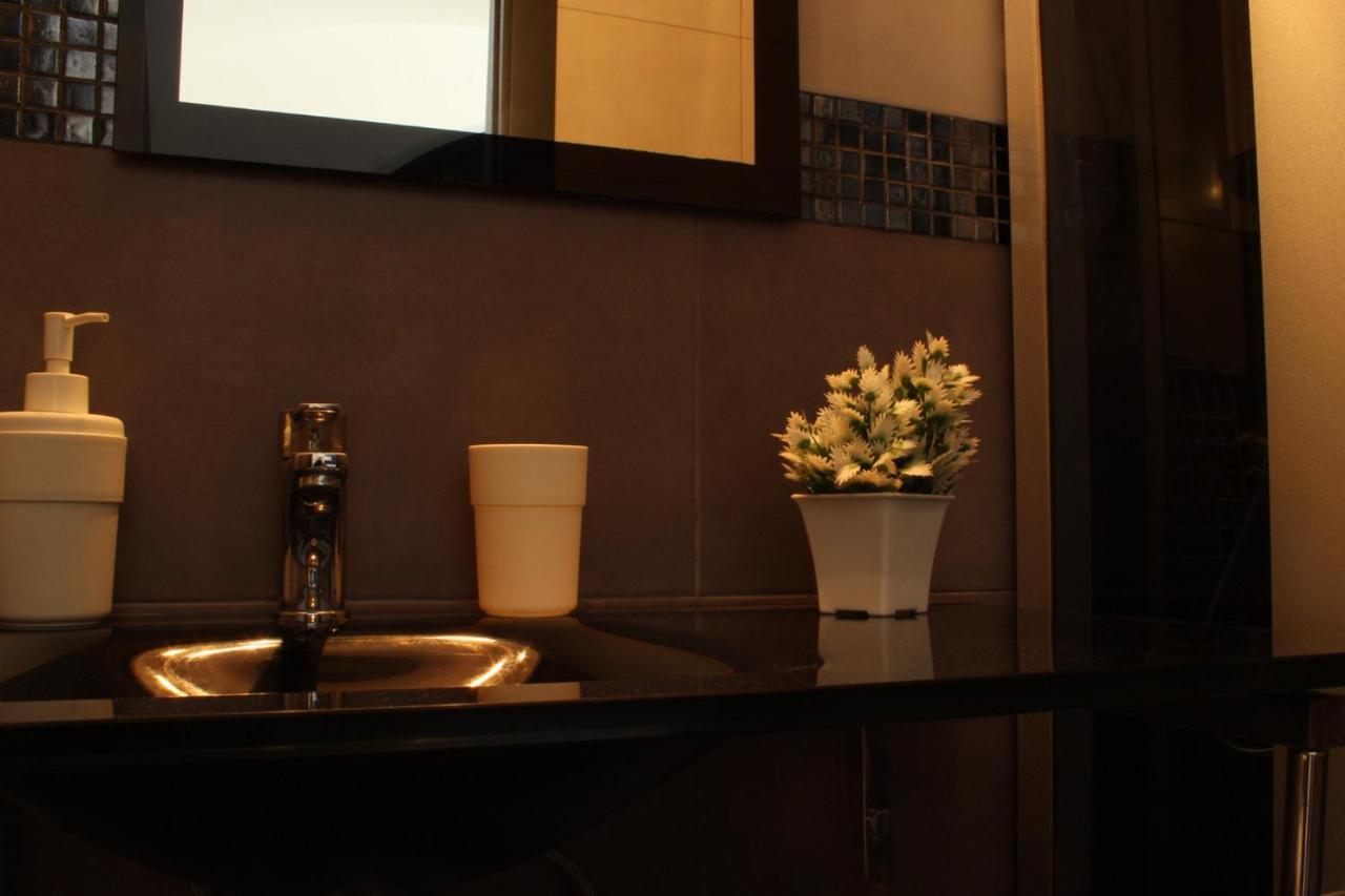 Apartament O' Vascio Street Neapol Zewnętrze zdjęcie